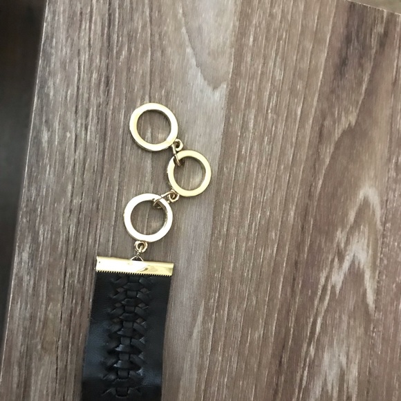 Express adjustable faux leather choker - Picture 6 of 6